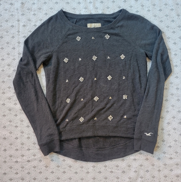 Hollister Rhinestone & Sequin Sweater 🤍 - Picture 1 of 5